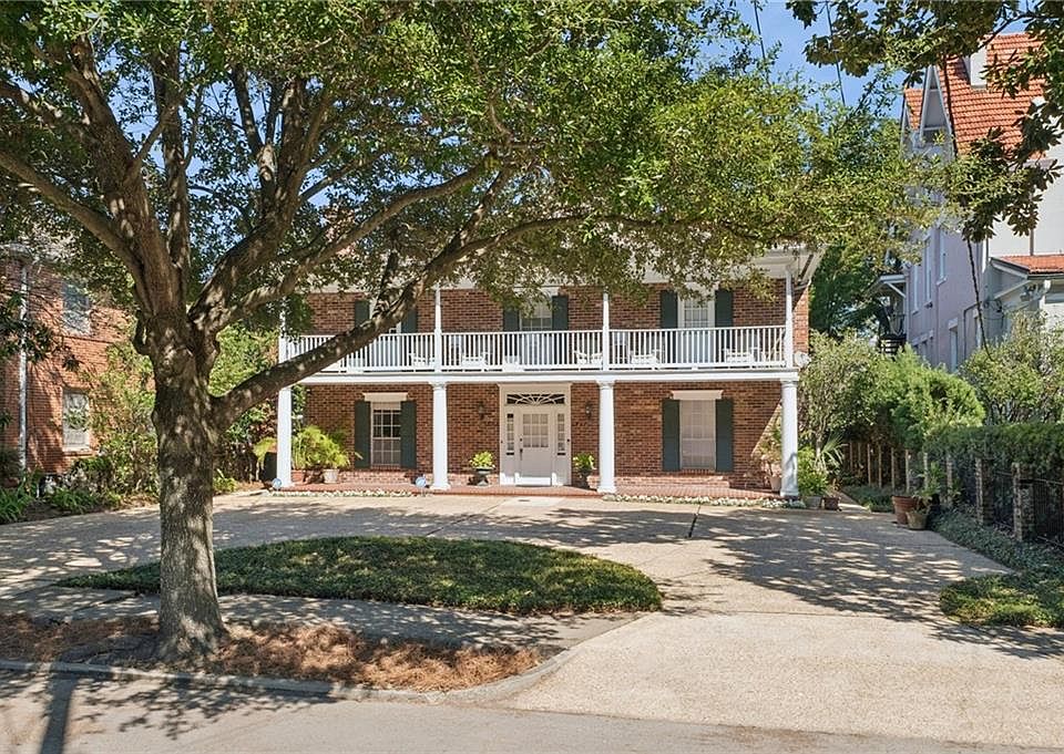 1st image of 7437 Saint Charles Ave #39