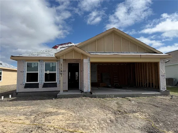 1104 Athena Dr, Portland, TX 78374