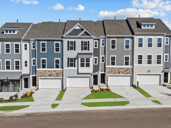 5904 Dunzo Dr, Raleigh, NC 27617