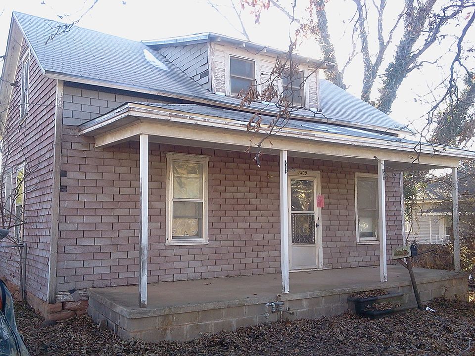 2nd image of 1409 Kansas Ave