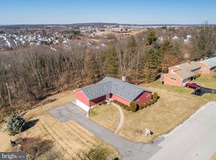 36 Fitzhugh Ave, Westminster, MD 21157