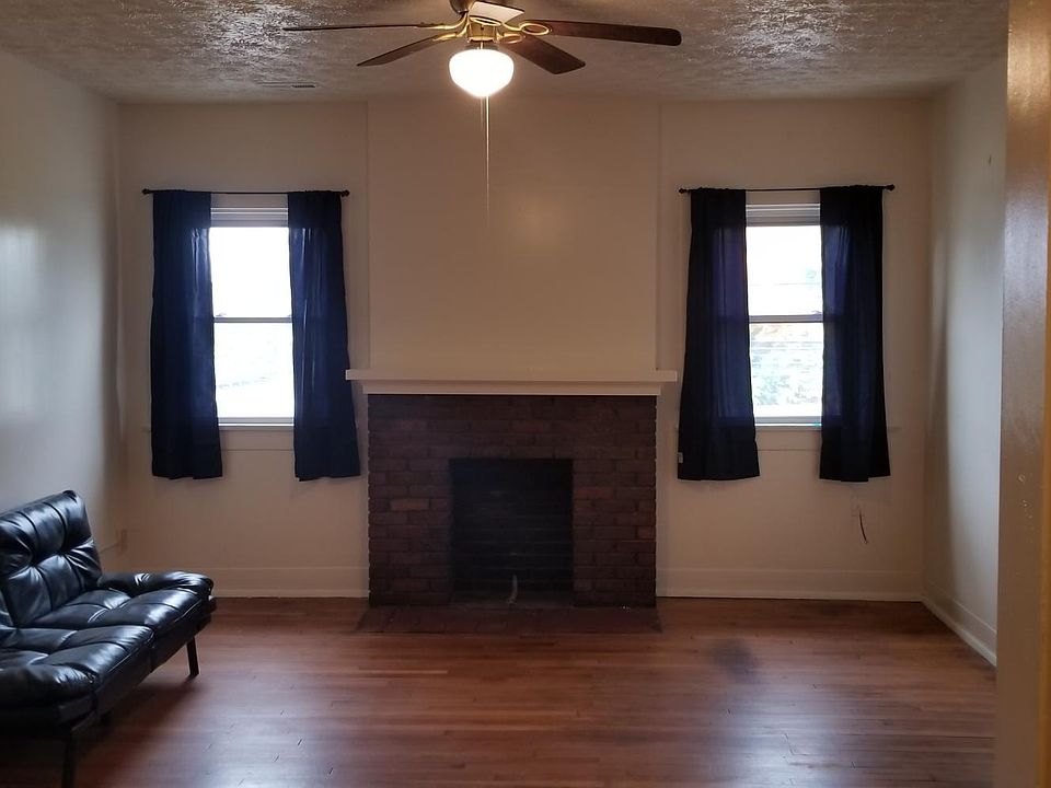 1st image of 2502 E 5th St #2