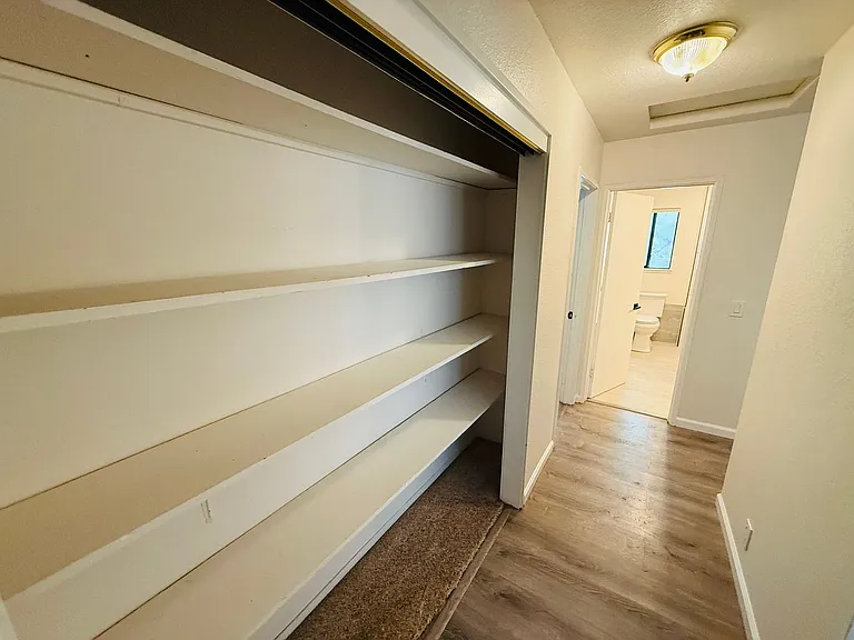 1222 Jobs Peak Dr — Photo 9