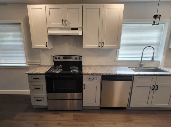 110 Lawn Ave APT C, Souderton, PA 18964