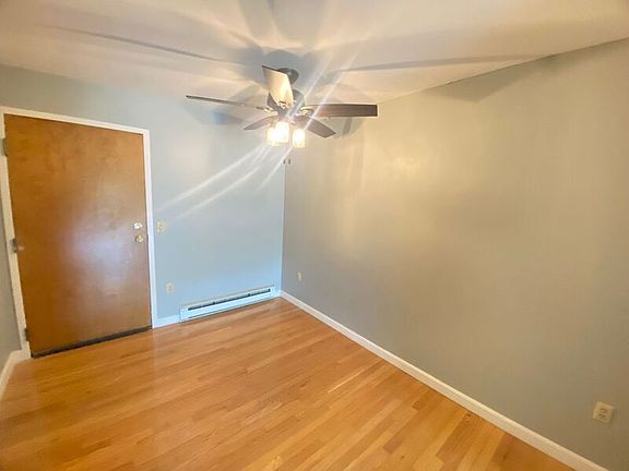 3rd image of 1 Bristol Ct Unit 271