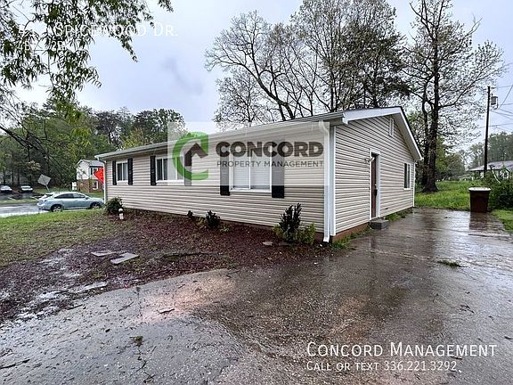 2nd image of 412 Spicewood Dr