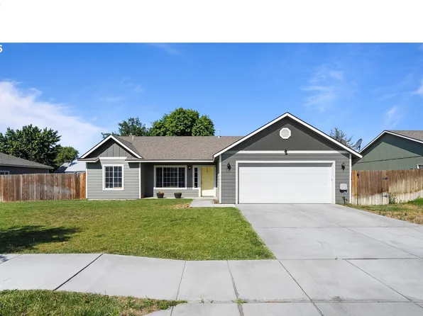 713 Miller Loop, Umatilla, OR 97882