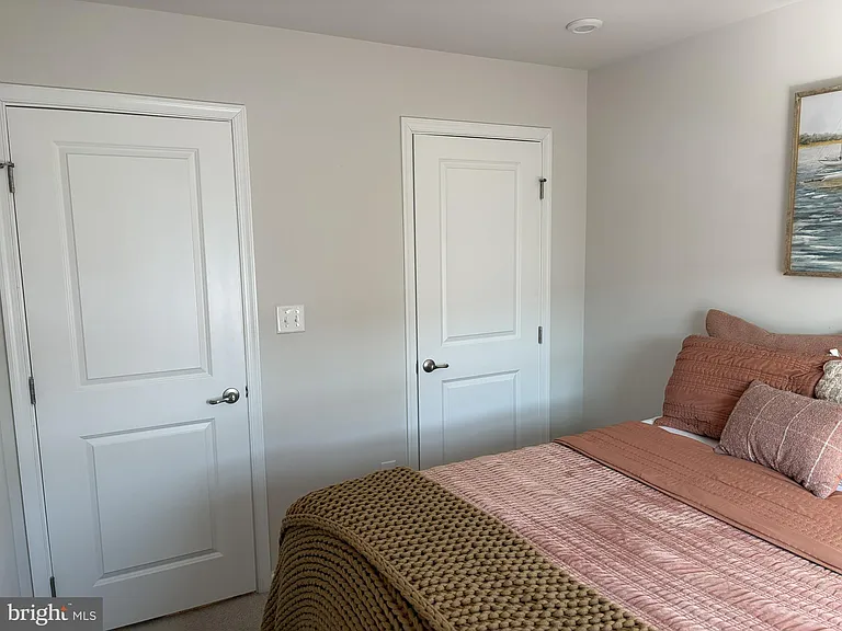 109 Almond Dr — Photo 15
