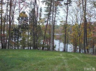 10 Estate Rd, Semora, NC 27343