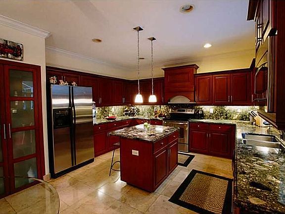 3rd image of 2036 Quail Roost Dr