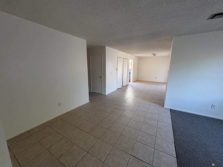 4439 W 16th Pl — Photo 13