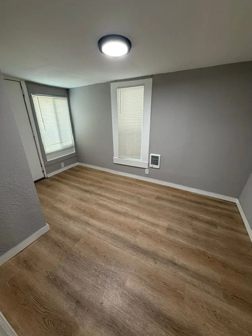 1/2 Off First Month's Rent, 3Bdrm, 1Bath — Photo 4