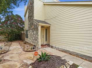 8515 Echo Creek Ln #1, San Antonio, TX 78240