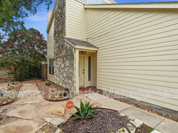 8515 Echo Creek Ln #1, San Antonio, TX 78240