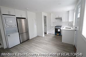3rd image of 1228 Dougall Ave