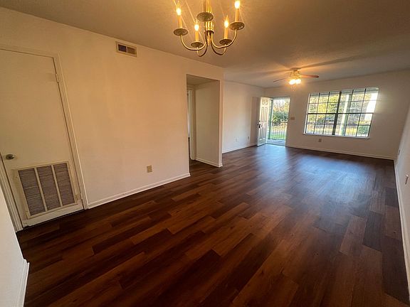 2nd image of 621 33rd St E APT C
