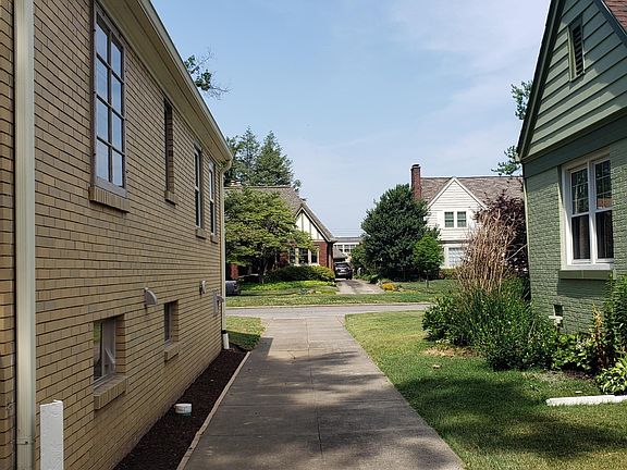 3rd image of 508 S Runnymeade Ave