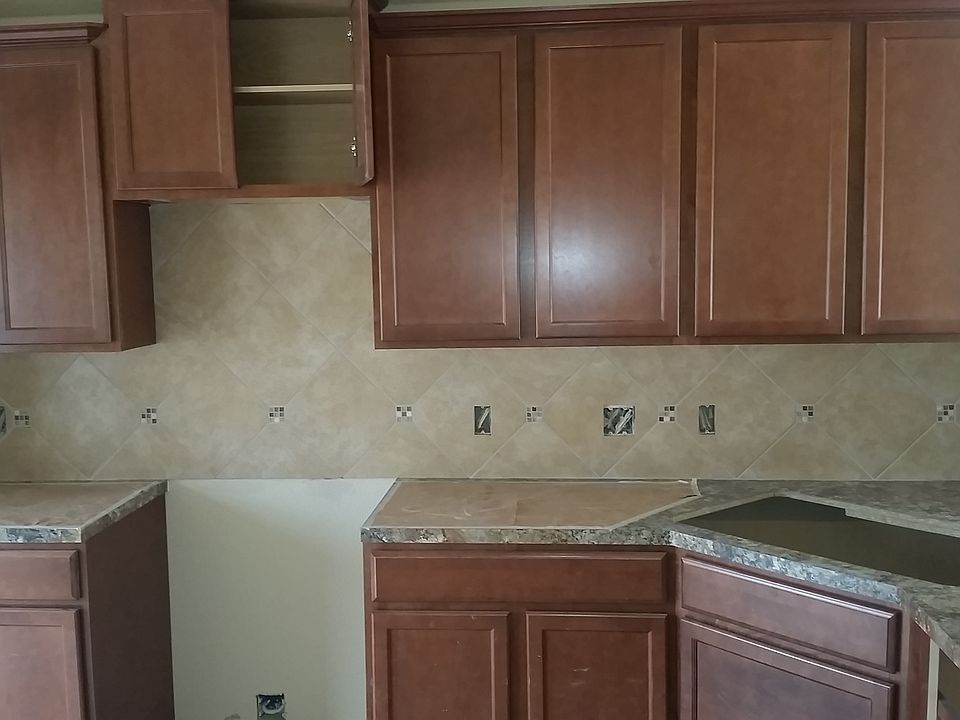2nd image of 2817 Pecan Grove Dr