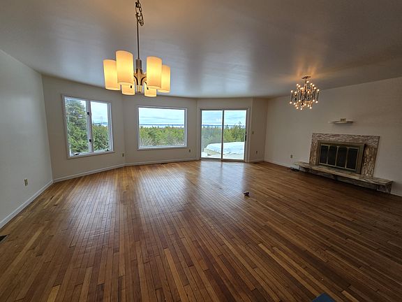 5th image of W71 Mackinac Heights Dr