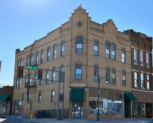 1109 Central Ave Photo 1