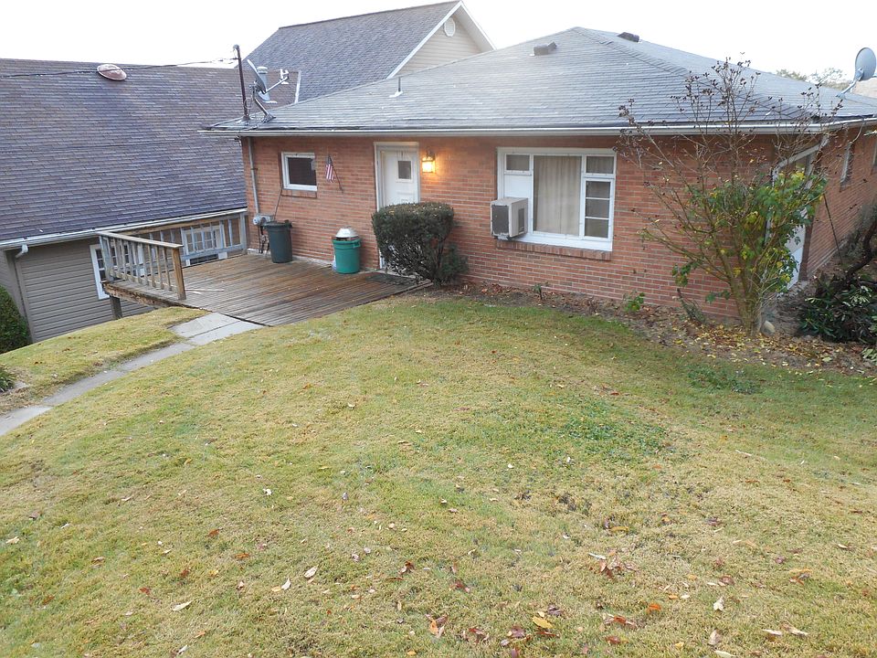 1st image of 79101 Vermont Way