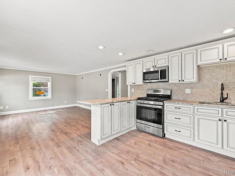 2428 Circle Dr, photo 14