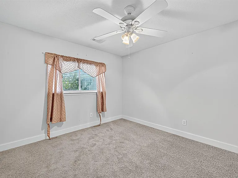 15859 E Park Ct — Photo 18