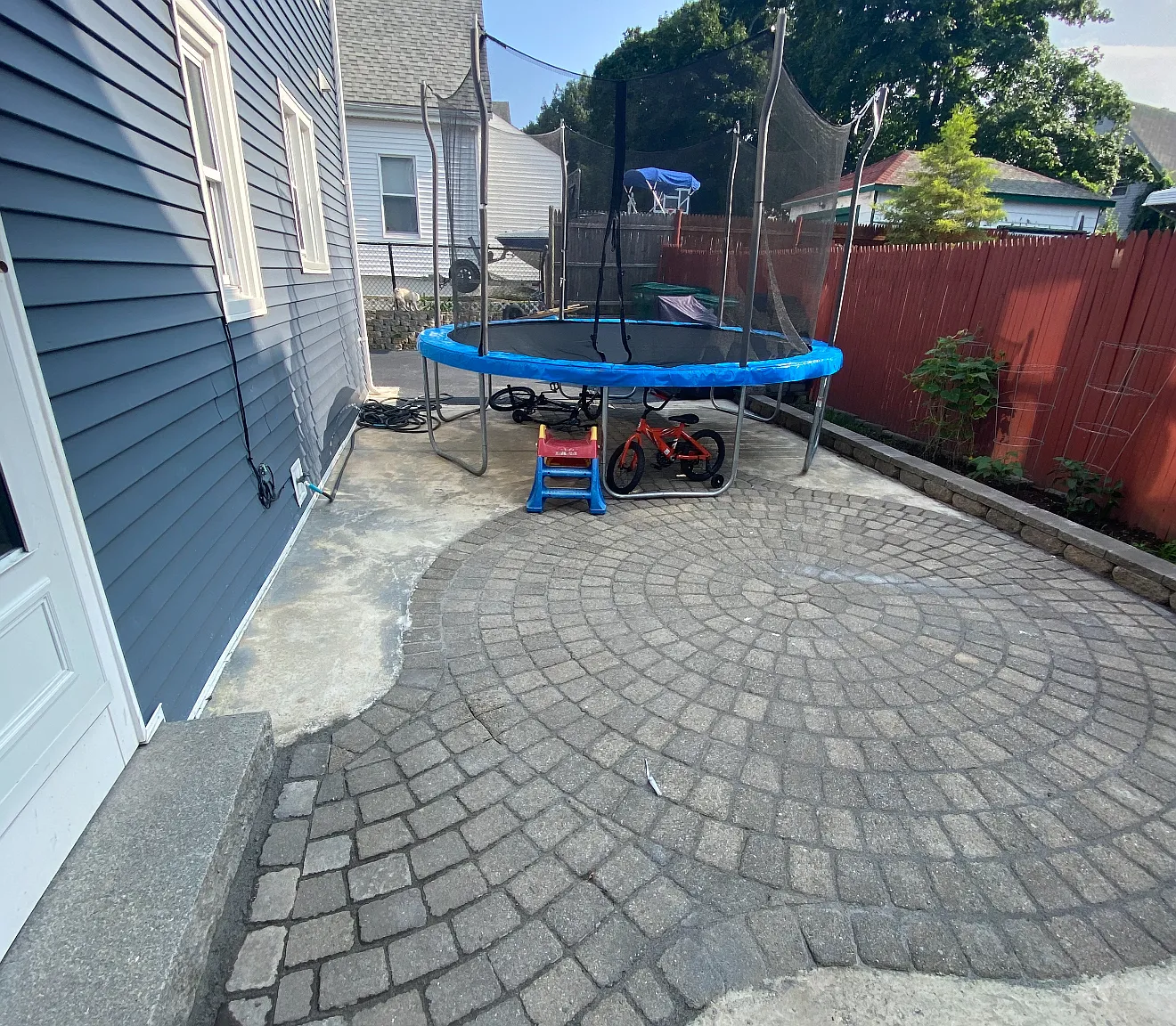 3 bed, 1950 sqft, $3,400 — Photo 3