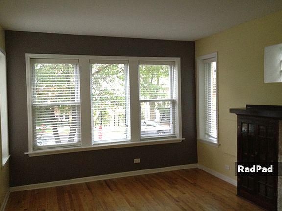 3rd image of 2857 N Christiana Ave