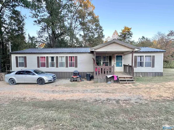 116 Duckworth Dr, Hodges, AL 35571
