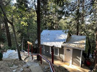 22422 Crest Forest Dr, Cedarpines Park, CA 92322