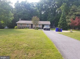 7501 Planter Ln, Gaithersburg, MD 20882