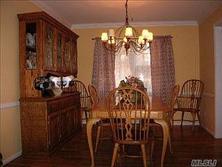 3rd image of 40 Hennessey Dr