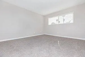 Dorado Plaza Apartments — Photo 58