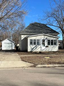314 S 7th St, Estherville, IA, 51334