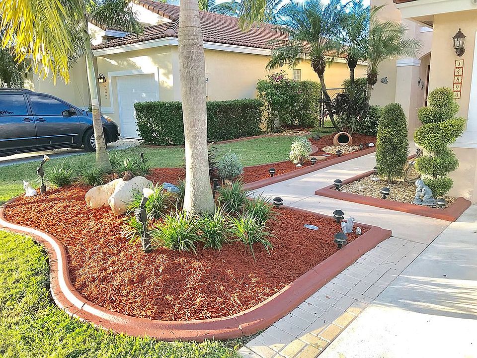 2nd image of 14893 SW 50th Ct