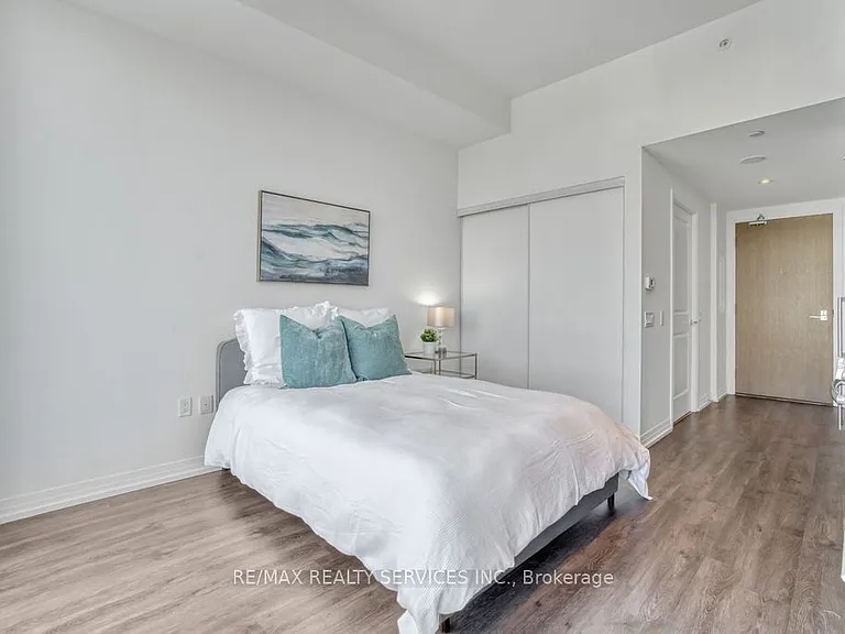 251 Jarvis St #1909 — Photo 3