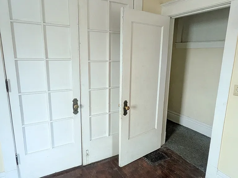 2336 Eoff St #4 — Photo 4