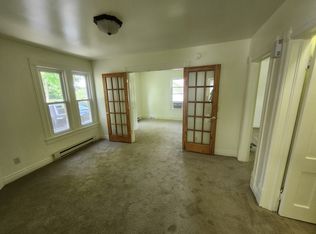 30 W Elizabeth St #1, Skaneateles, NY 13152