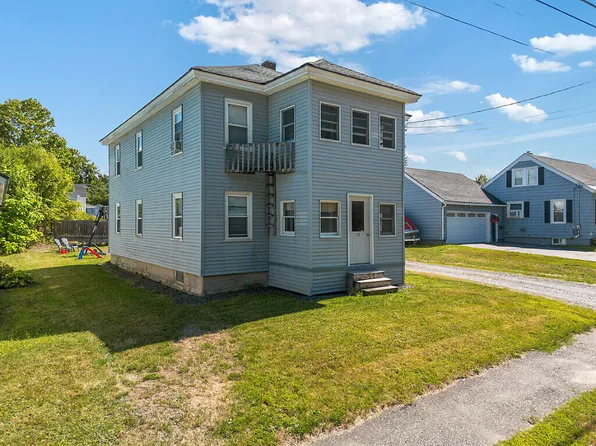 12 Whipple Street, Winslow, ME 04901