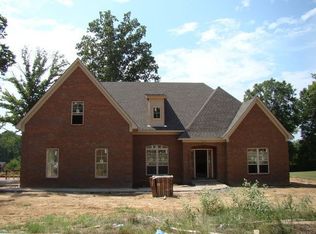 640 Shadow View Dr E, Hernando, MS 38632