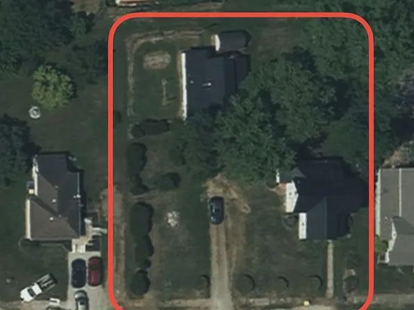 401 W 3rd St, Sheridan, IN 46069