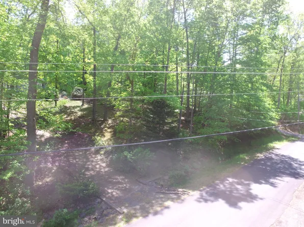 603 Eastover Pkwy, Locust Grove, VA 22508