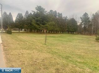 13th St NW, Chisholm, MN 55719