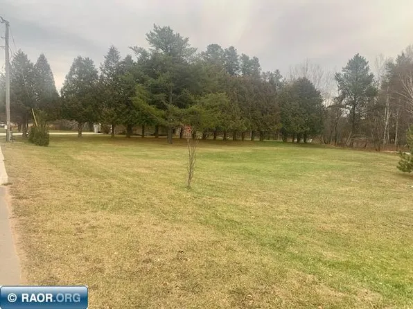 13th St NW, Chisholm, MN 55719