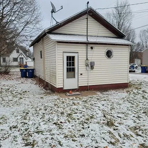 204 N Court St — Photo 5