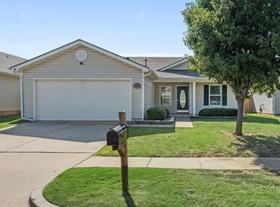 14713 Moon Daisy Dr, Edmond, OK 73013