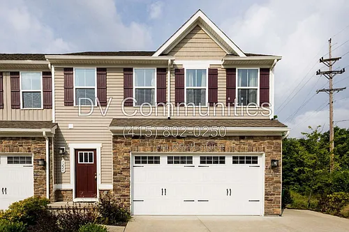 7226 Hillsview Dr Photo 1