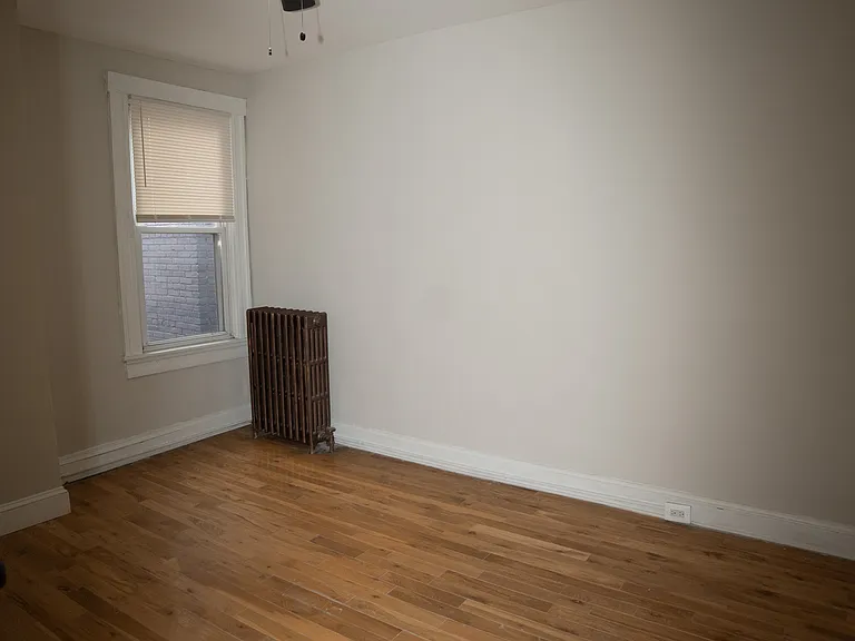 2704 Edmondson Ave — Photo 14