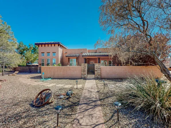 4312 Huron Dr NE, Rio Rancho, NM 87144